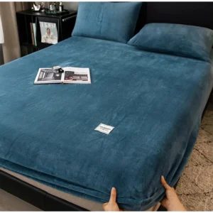 ผ้าปูที่นอน ผ้าคลุมเตียงขนแกะปะการัง ขนาด 5 ฟุต ไม่มีปลอกหมอน